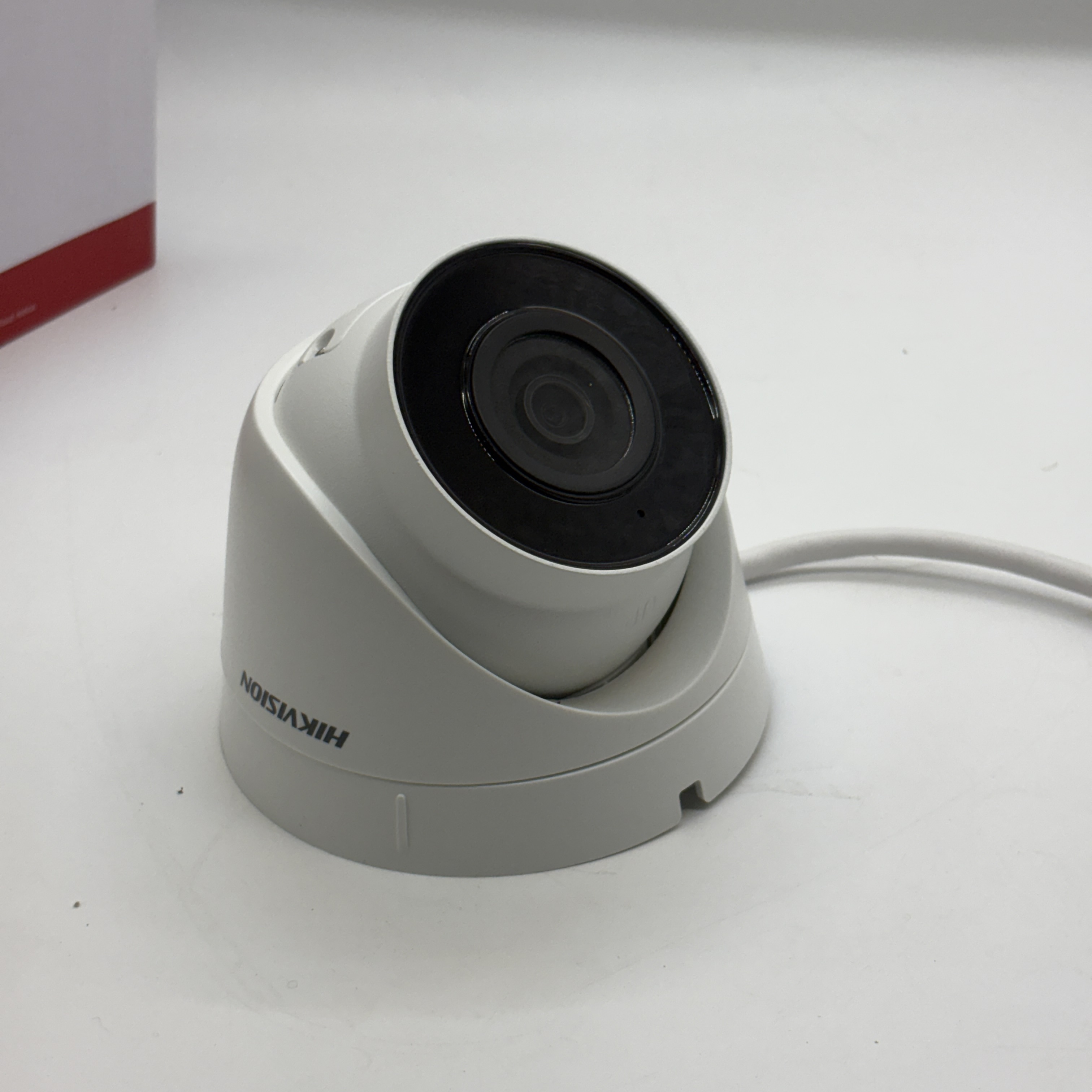 Hikvision DS-2CD1343G2-IUF 4MP - Home Security Hikvision บทวิจารณ์และราคา